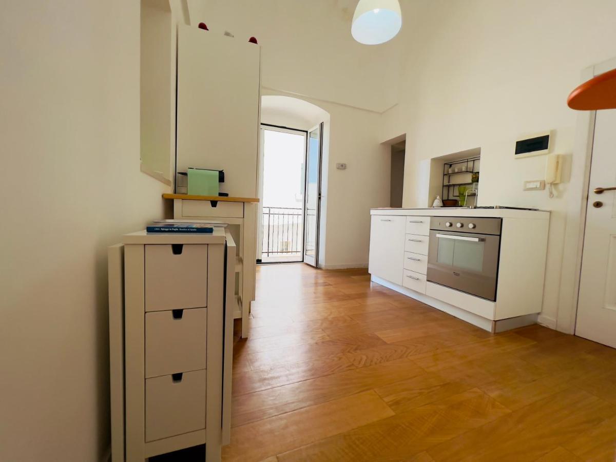 Q40 Ostuni Apartment Bagian luar foto