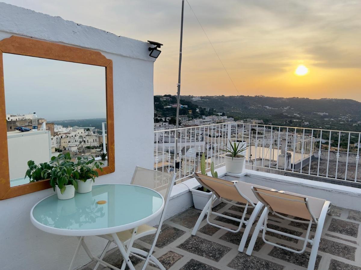Q40 Ostuni Apartment Bagian luar foto