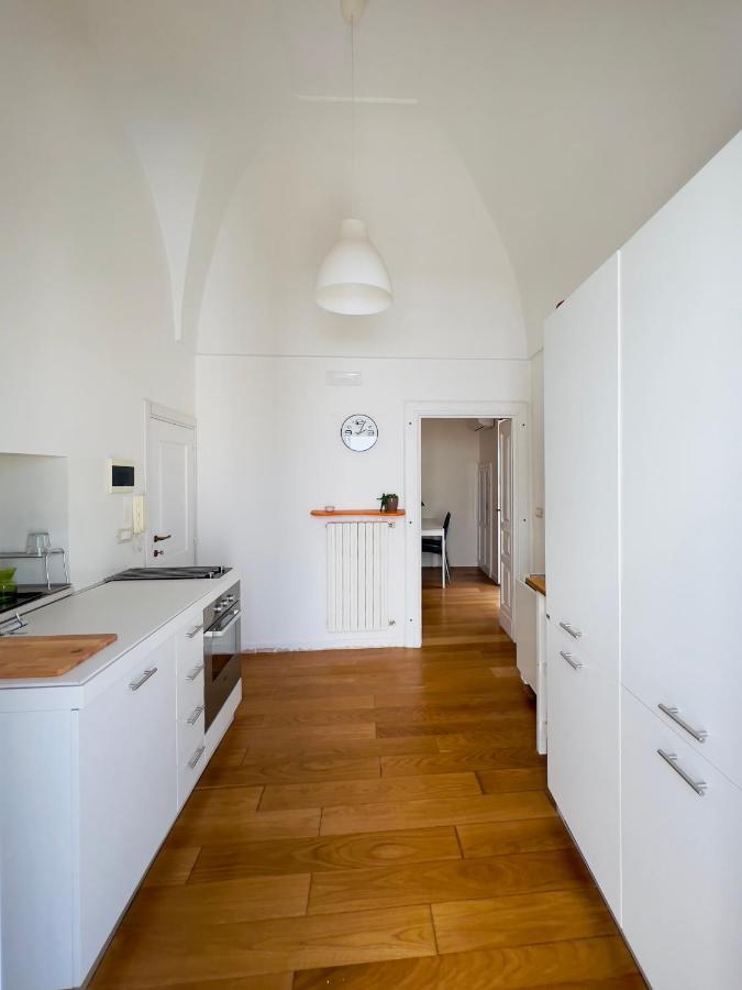 Q40 Ostuni Apartment Bagian luar foto