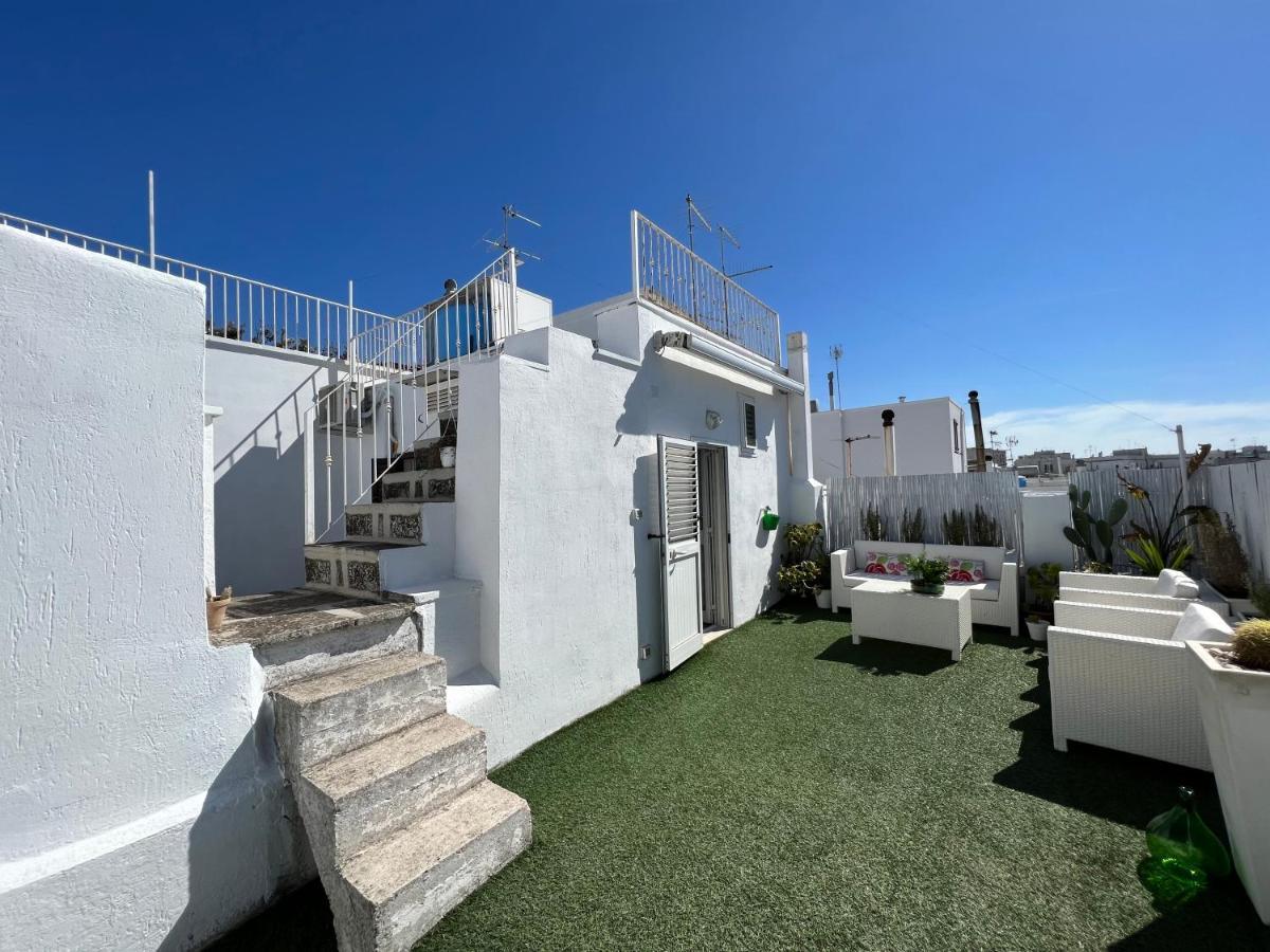 Q40 Ostuni Apartment Bagian luar foto