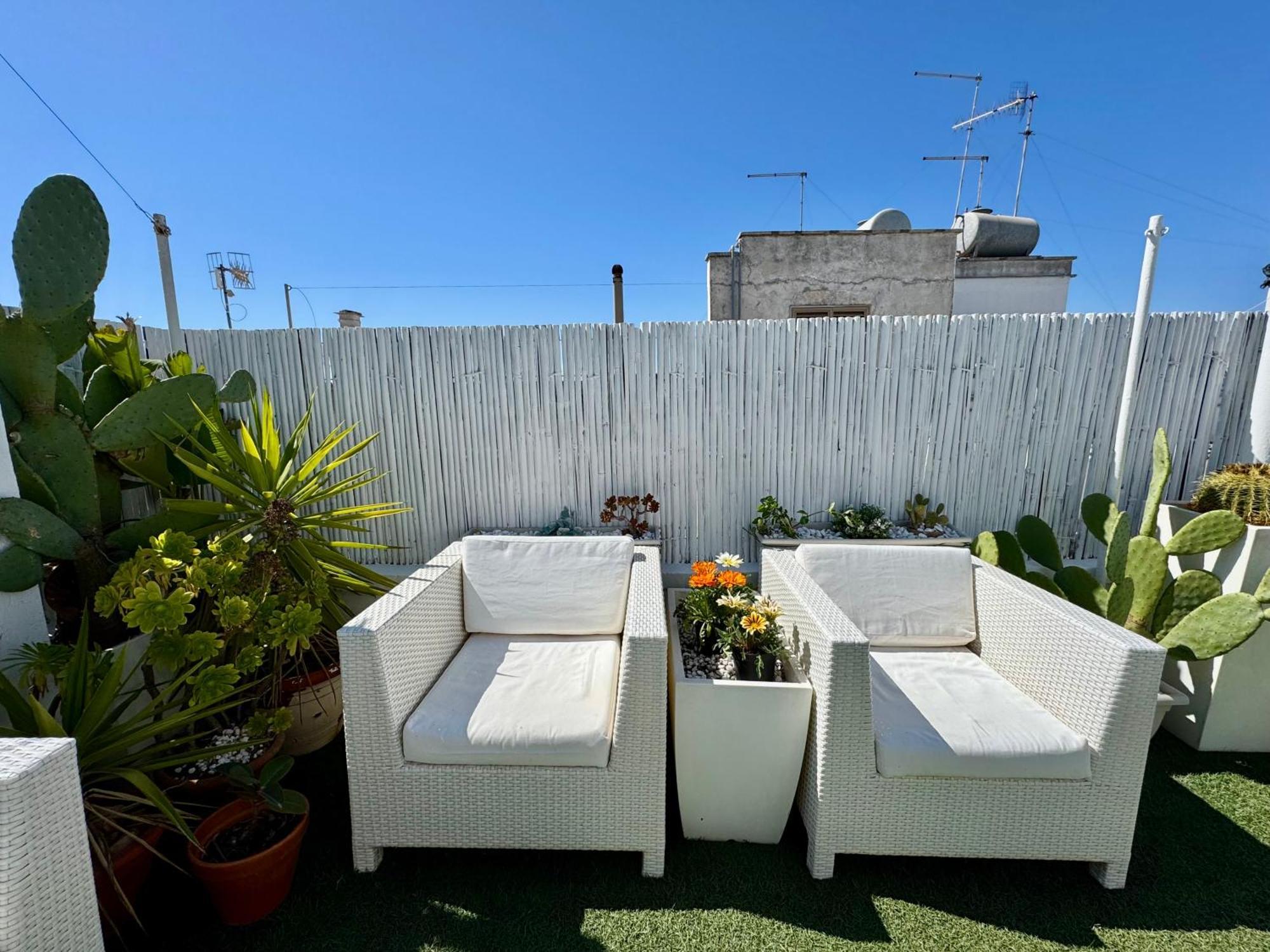 Q40 Ostuni Apartment Bagian luar foto